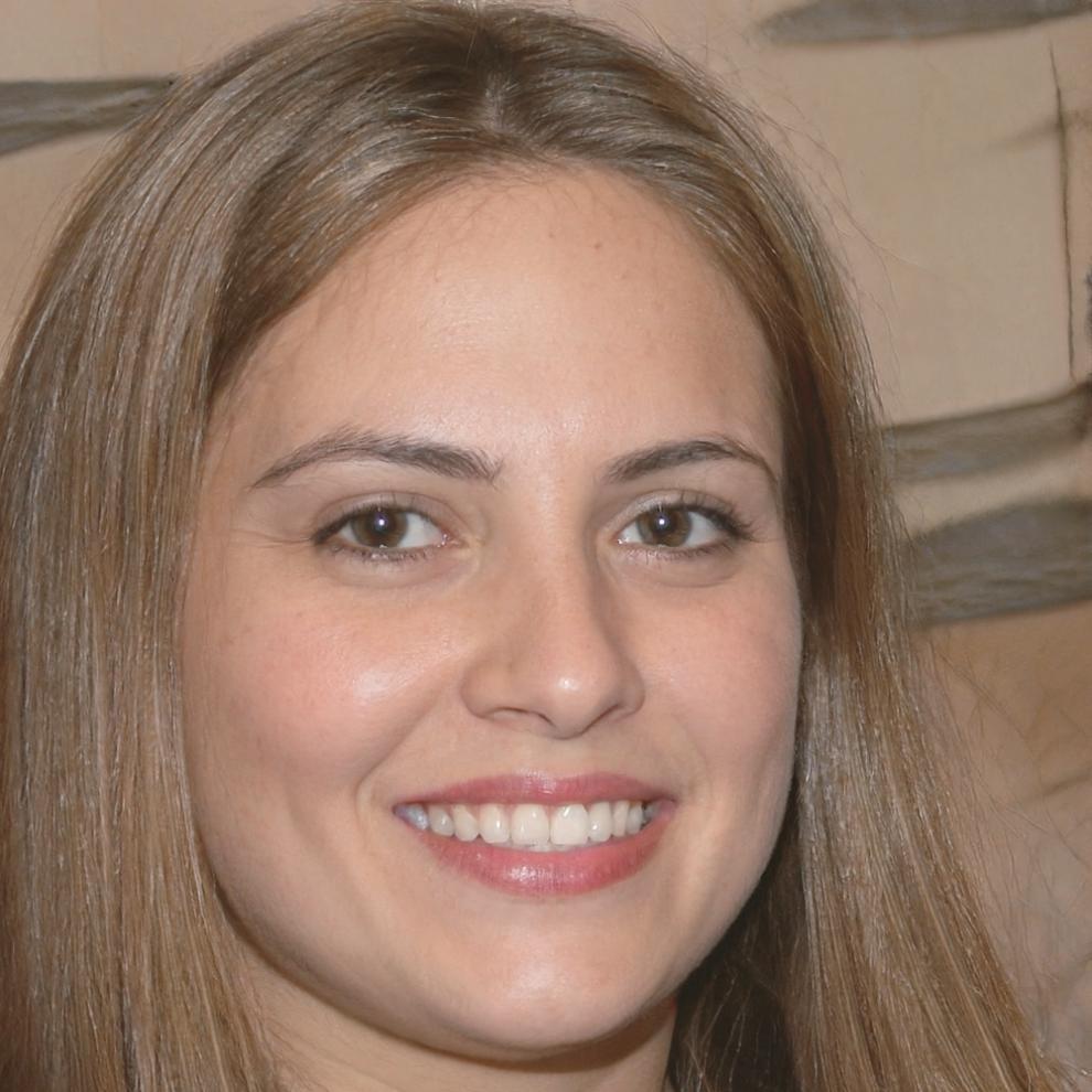 Sophie Martin, Experte en Finance Personnelle